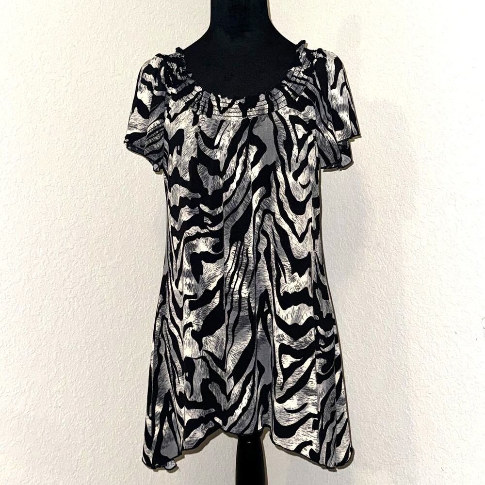 Y2K Agenda Top Women's Large Black White Zebra Print Short Sleeve Tunic Pullover